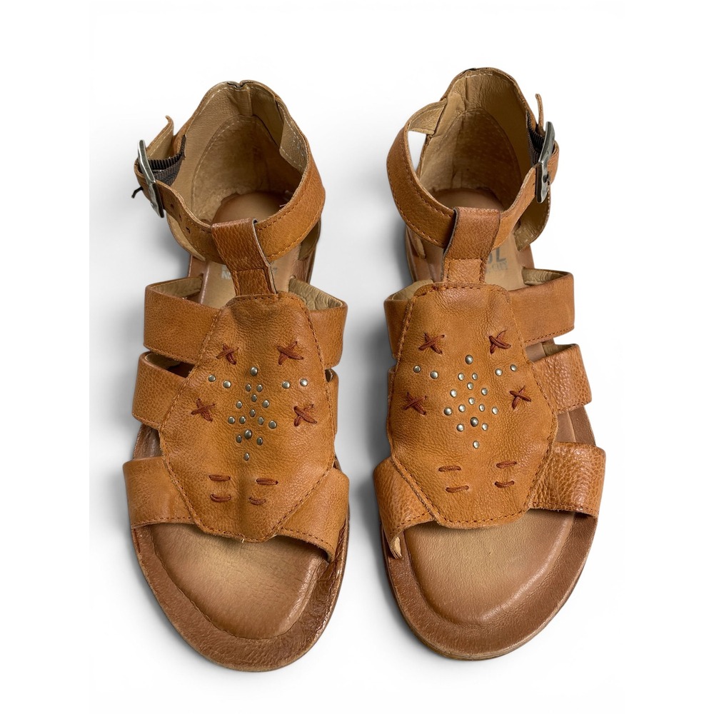 Miz Mooz Fascinate Nutmeg Leather Fisherman Sandals Women 38 Studded Ankle Strap